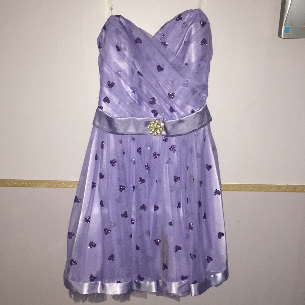 Strapless formal/prom dress with sparkly hearts 🕊